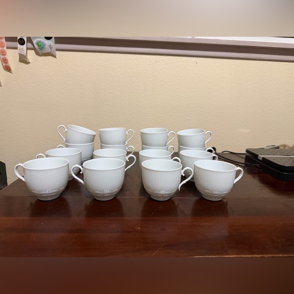 Kaiser Romantica White Porcelain Germany Teacups and Saucers Set of 16 - 32 Pcs.
